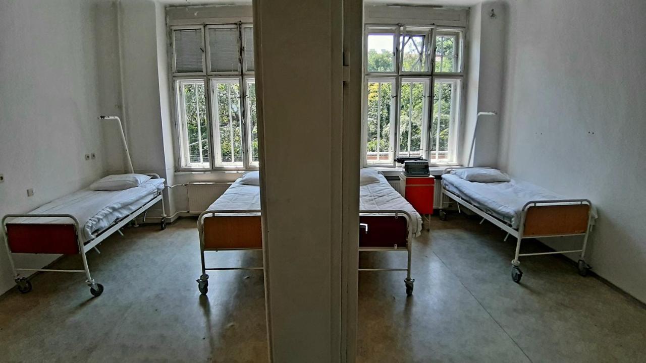 Хостел Franz Kafka Spital Брно Екстер'єр фото