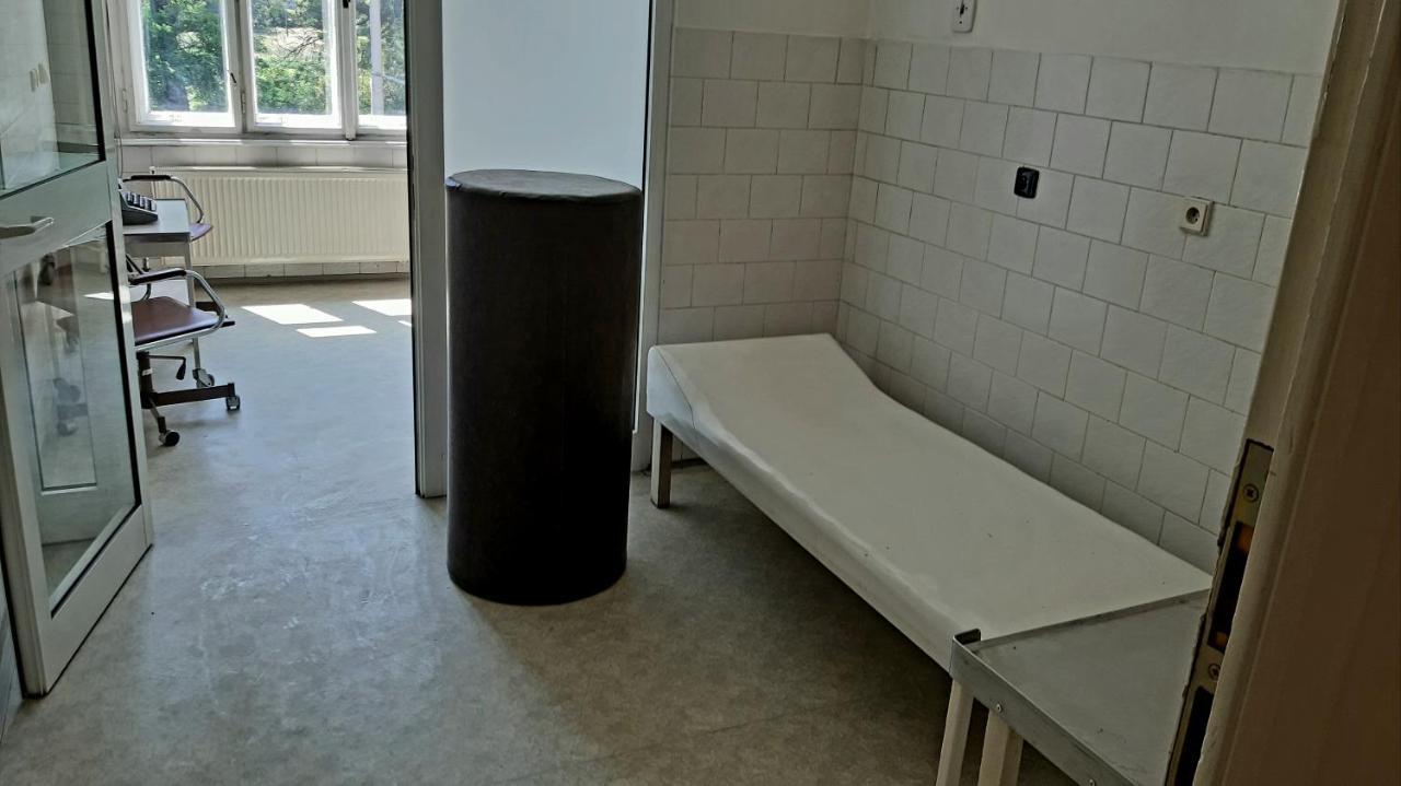 Хостел Franz Kafka Spital Брно Екстер'єр фото