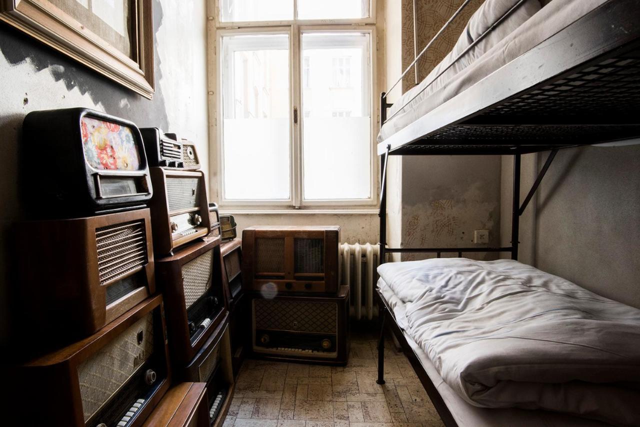 Хостел Franz Kafka Spital Брно Екстер'єр фото