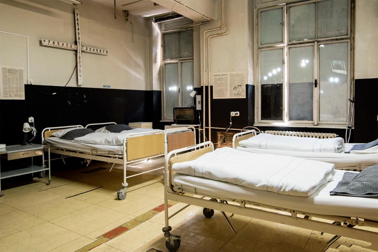 Хостел Franz Kafka Spital Брно Екстер'єр фото